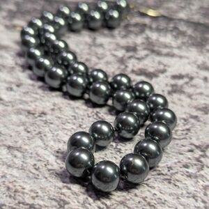 Elegant Black Necklace